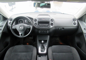 Подержанный автомобиль Volkswagen Tiguan 2013 года (13 фото)