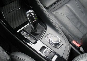 Подержанный автомобиль BMW X2 2019 года (18 фото)