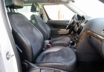 Подержанный автомобиль Skoda Yeti 2013 года (13 фото)