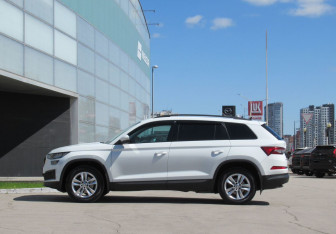 Подержанный автомобиль Skoda Kodiaq 2022 года (8 фото)