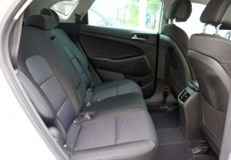 Подержанный автомобиль Hyundai Tucson 2017 года (11 фото)
