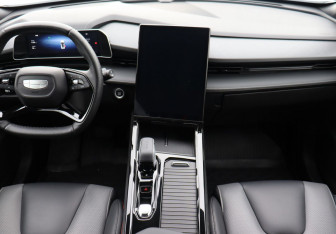 Подержанный автомобиль Geely Cityray 2024 года (13 фото)