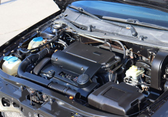 Подержанный автомобиль Skoda Octavia Liftback 2007 года (18 фото)