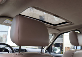 Подержанный автомобиль Ford Explorer 2008 года (16 фото)