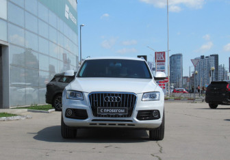 Подержанный автомобиль Audi Q5 2015 года (2 фото)