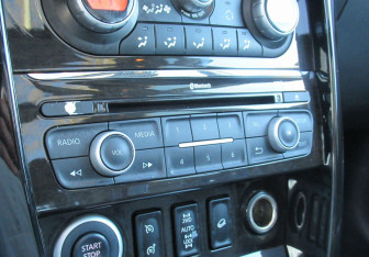 Подержанный автомобиль Renault Koleos 2014 года (20 фото)