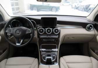 Подержанный автомобиль Mercedes-Benz GLC Coupe 2016 года (13 фото)