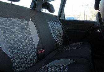 Подержанный автомобиль LADA (ВАЗ) Granta Wagon 2023 года (11 фото)