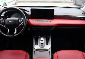 Подержанный автомобиль Haval Jolion 2024 года (19 фото)
