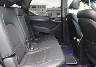 Подержанный автомобиль Hyundai ix55 2013 года (10 фото)