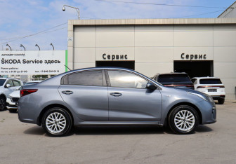 Подержанный автомобиль Kia Rio Sedan 2018 года (4 фото)