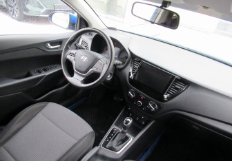 Подержанный автомобиль Hyundai Solaris Sedan 2020 года (17 фото)