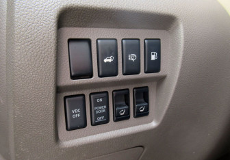 Подержанный автомобиль Nissan Murano Suv 2012 года (15 фото)