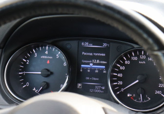 Подержанный автомобиль Nissan Qashqai 2019 года (19 фото)
