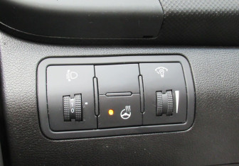 Подержанный автомобиль Hyundai Solaris Hatchback 2014 года (16 фото)