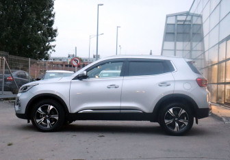 Подержанный автомобиль Chery Tiggo 4 Pro 2023 года (8 фото)