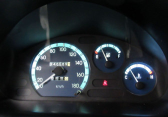 Подержанный автомобиль Daewoo Matiz 2010 года (15 фото)