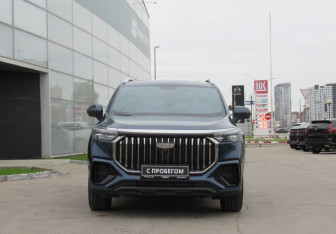 Подержанный автомобиль Geely Okavango 2023 года (2 фото)