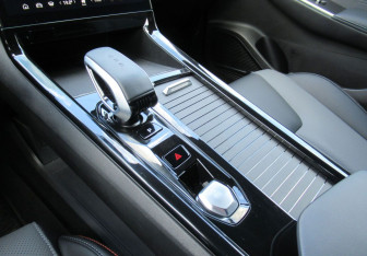 Подержанный автомобиль Geely Cityray 2024 года (21 фото)