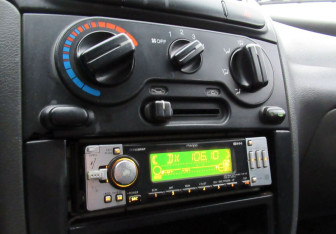 Подержанный автомобиль Chevrolet Lanos 2006 года (14 фото)