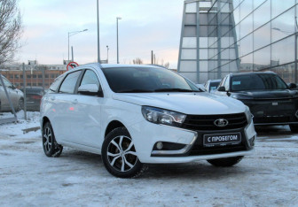 Подержанный автомобиль LADA (ВАЗ) Vesta Wagon 2018 года (3 фото)