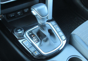 Подержанный автомобиль Kia Seltos 2022 года (19 фото)