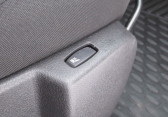 Подержанный автомобиль Renault Logan Sedan 2020 года (16 фото)