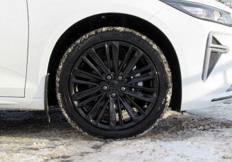 Новый Geely Preface 2024 (9 фото)