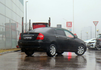 Подержанный автомобиль Lifan Solano 2012 года (5 фото)