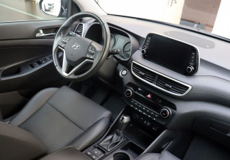 Подержанный автомобиль Hyundai Tucson 2020 года (14 фото)
