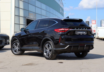 Подержанный автомобиль Haval F7 2024 года (7 фото)