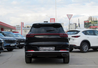 Подержанный автомобиль Chery Tiggo 7 Pro Max 2022 года (6 фото)