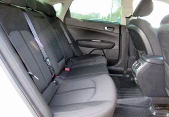 Подержанный автомобиль Kia Optima Sedan 2019 года (11 фото)