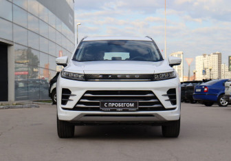 Подержанный автомобиль Exeed LX 2022 года (2 фото)