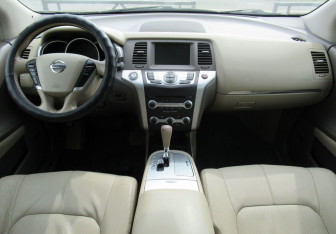 Подержанный автомобиль Nissan Murano Suv 2012 года (13 фото)