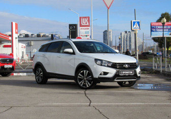 Подержанный автомобиль LADA (ВАЗ) Vesta Wagon 2020 года (3 фото)