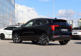 Подержанный автомобиль Haval Jolion 2022 года (7 фото)