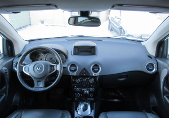 Подержанный автомобиль Renault Koleos 2014 года (13 фото)