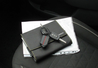 Подержанный автомобиль Renault Logan Sedan 2019 года (18 фото)