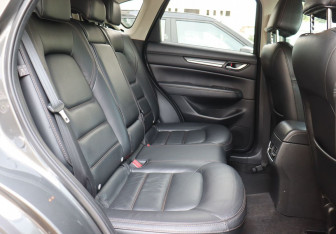 Подержанный автомобиль Mazda CX-5 2021 года (10 фото)