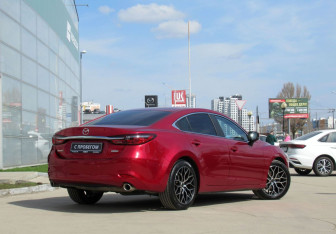Подержанный автомобиль Mazda 6 Sedan 2019 года (5 фото)