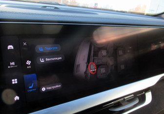 Подержанный автомобиль Geely Monjaro 2025 года (18 фото)