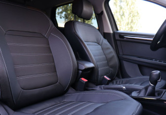 Подержанный автомобиль Renault Arkana 2019 года (12 фото)