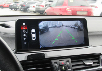 Подержанный автомобиль BMW X2 2019 года (16 фото)