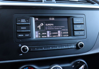 Подержанный автомобиль Kia Rio Sedan 2021 года (17 фото)