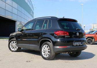 Подержанный автомобиль Volkswagen Tiguan 2014 года (7 фото)