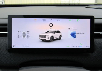 Подержанный автомобиль Jaecoo J7 2023 года (16 фото)