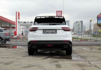 Подержанный автомобиль Geely Coolray 2020 года (6 фото)