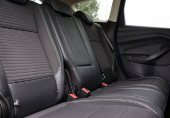 Подержанный автомобиль Ford Kuga 2017 года (10 фото)