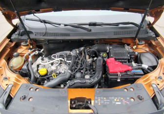 Подержанный автомобиль Renault Duster 2021 года (21 фото)